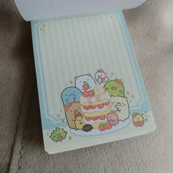San-X Sumikko Gurashi strawberry fair mini memo pad - Cake - Picture 4 of 5